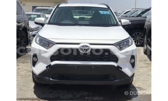 Buy Import Toyota 4Runner White Car in Import - Dubai in Maseru Buy Import Toyota 4Runner White Car in Import - Dubai in Maseru