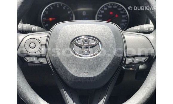 Buy Import Toyota 4Runner White Car in Import - Dubai in Maseru Buy Import Toyota 4Runner White Car in Import - Dubai in Maseru