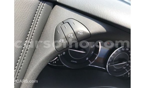 Sayi Imported Nissan Patrol Blue Mota in Import - Dubai a Maseru Sayi Imported Nissan Patrol Blue Mota in Import - Dubai a Maseru