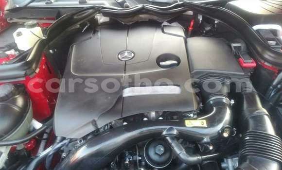 Acheter Occasion Voiture Mercedes-Benz C–Class Rouge à Peka, Leribe Acheter Occasion Voiture Mercedes-Benz C–Class Rouge à Peka, Leribe