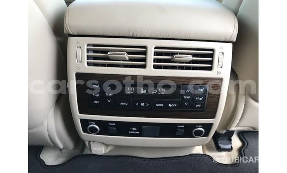 Sayi Imported Toyota Land Cruiser Black Mota in Import - Dubai a Maseru Sayi Imported Toyota Land Cruiser Black Mota in Import - Dubai a Maseru