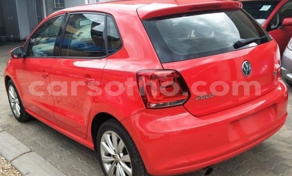 Acheter Occasion Voiture Volkswagen Polo Rouge à Maputsoe, Leribe Acheter Occasion Voiture Volkswagen Polo Rouge à Maputsoe, Leribe