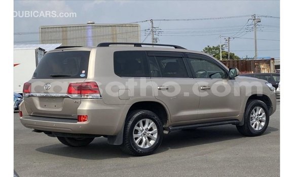 Sayi Imported Toyota Land Cruiser Other Mota in Import - Dubai a Maseru Sayi Imported Toyota Land Cruiser Other Mota in Import - Dubai a Maseru