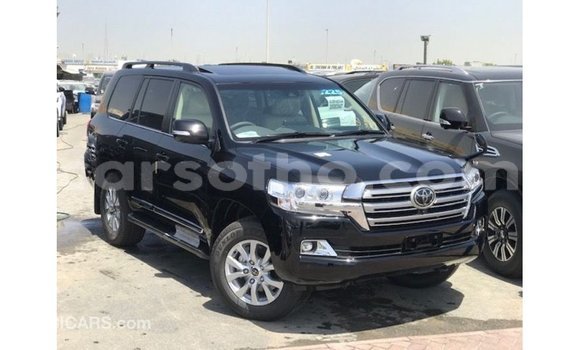 Acheter Import Voiture Toyota Land Cruiser Noir à Import - Dubai, Maseru Acheter Import Voiture Toyota Land Cruiser Noir à Import - Dubai, Maseru
