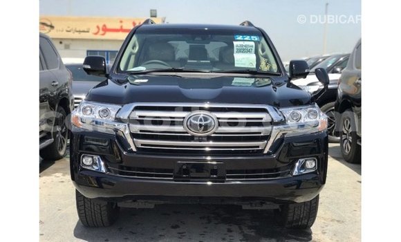 Acheter Import Voiture Toyota Land Cruiser Noir à Import - Dubai, Maseru Acheter Import Voiture Toyota Land Cruiser Noir à Import - Dubai, Maseru