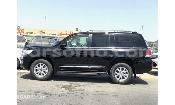 Acheter Import Voiture Toyota Land Cruiser Noir à Import - Dubai, Maseru Acheter Import Voiture Toyota Land Cruiser Noir à Import - Dubai, Maseru