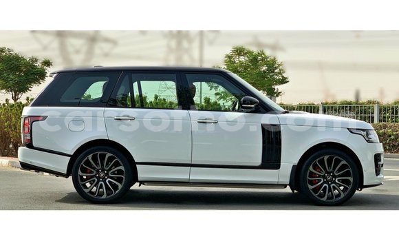 Sayi Imported Land Rover Range Rover White Mota in Import - Dubai a Maseru Sayi Imported Land Rover Range Rover White Mota in Import - Dubai a Maseru