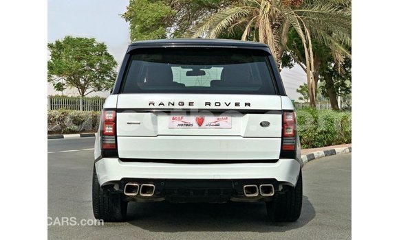 Sayi Imported Land Rover Range Rover White Mota in Import - Dubai a Maseru Sayi Imported Land Rover Range Rover White Mota in Import - Dubai a Maseru