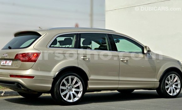 Buy Import Audi Q7 Other Car in Import - Dubai in Maseru Buy Import Audi Q7 Other Car in Import - Dubai in Maseru