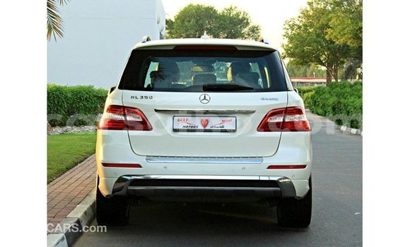 Buy Import Mercedes-Benz 190 White Car in Import - Dubai in Maseru Buy Import Mercedes-Benz 190 White Car in Import - Dubai in Maseru