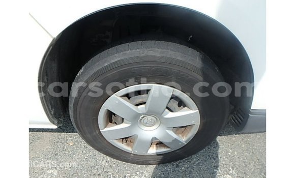 Acheter Import Voiture Toyota Hiace Blanc à Import - Dubai, Maseru Acheter Import Voiture Toyota Hiace Blanc à Import - Dubai, Maseru
