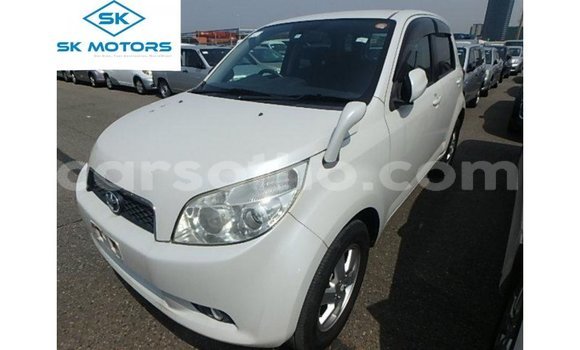 اشتري Imported Toyota Rush White سيارة في Import - Dubai في Maseru اشتري Imported Toyota Rush White سيارة في Import - Dubai في Maseru