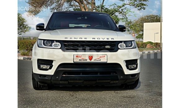 Sayi Imported Land Rover Range Rover White Mota in Import - Dubai a Maseru Sayi Imported Land Rover Range Rover White Mota in Import - Dubai a Maseru