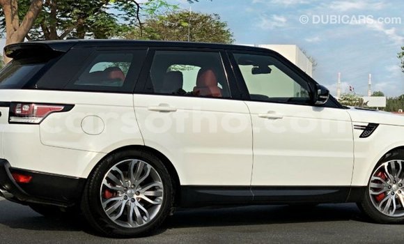 Sayi Imported Land Rover Range Rover White Mota in Import - Dubai a Maseru Sayi Imported Land Rover Range Rover White Mota in Import - Dubai a Maseru