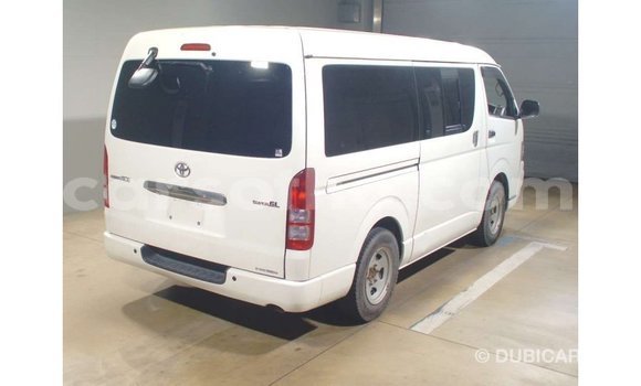 اشتري Imported Toyota Hiace White سيارة في Import - Dubai في Maseru اشتري Imported Toyota Hiace White سيارة في Import - Dubai في Maseru