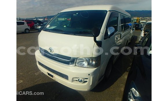 اشتري Imported Toyota Hiace White سيارة في Import - Dubai في Maseru اشتري Imported Toyota Hiace White سيارة في Import - Dubai في Maseru