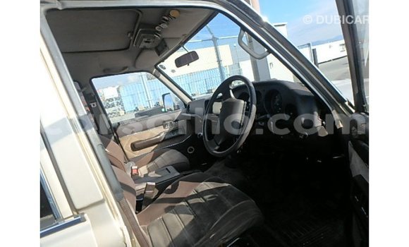 اشتري Imported Toyota Land Cruiser Other سيارة في Import - Dubai في Maseru اشتري Imported Toyota Land Cruiser Other سيارة في Import - Dubai في Maseru