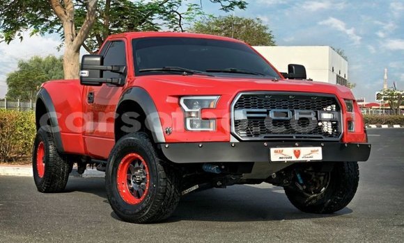 Buy Import Ford Club Wagon Red Car in Import - Dubai in Maseru Buy Import Ford Club Wagon Red Car in Import - Dubai in Maseru