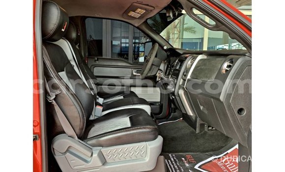 Buy Import Ford Club Wagon Red Car in Import - Dubai in Maseru Buy Import Ford Club Wagon Red Car in Import - Dubai in Maseru