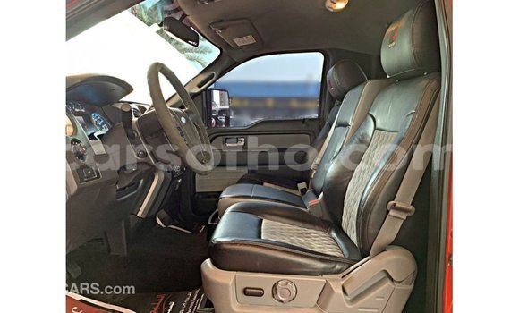 Buy Import Ford Club Wagon Red Car in Import - Dubai in Maseru Buy Import Ford Club Wagon Red Car in Import - Dubai in Maseru