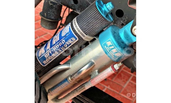 Buy Import Ford Club Wagon Red Car in Import - Dubai in Maseru Buy Import Ford Club Wagon Red Car in Import - Dubai in Maseru