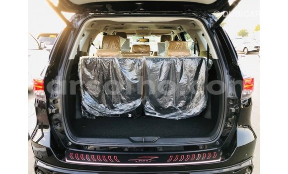 Sayi Imported Toyota Fortuner Black Mota in Import - Dubai a Maseru Sayi Imported Toyota Fortuner Black Mota in Import - Dubai a Maseru