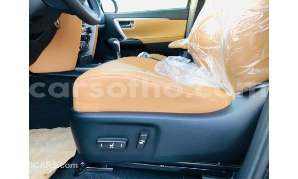Sayi Imported Toyota Fortuner Black Mota in Import - Dubai a Maseru Sayi Imported Toyota Fortuner Black Mota in Import - Dubai a Maseru