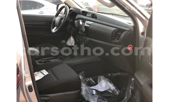 Sayi Imported Toyota Hilux Other Mota in Import - Dubai a Maseru Sayi Imported Toyota Hilux Other Mota in Import - Dubai a Maseru