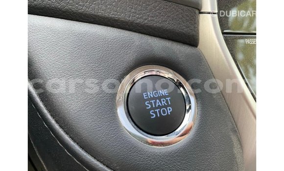 Sayi Imported Toyota Land Cruiser White Mota in Import - Dubai a Maseru Sayi Imported Toyota Land Cruiser White Mota in Import - Dubai a Maseru