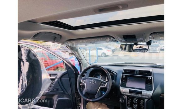 Sayi Imported Toyota Prado Brown Mota in Import - Dubai a Maseru Sayi Imported Toyota Prado Brown Mota in Import - Dubai a Maseru