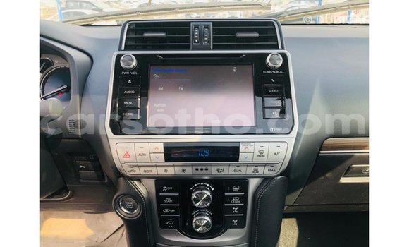 Sayi Imported Toyota Prado Brown Mota in Import - Dubai a Maseru Sayi Imported Toyota Prado Brown Mota in Import - Dubai a Maseru