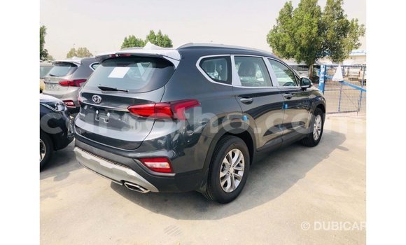 Sayi Imported Hyundai Santa Fe Green Mota in Import - Dubai a Maseru Sayi Imported Hyundai Santa Fe Green Mota in Import - Dubai a Maseru