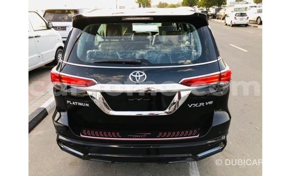 اشتري Imported Toyota Fortuner Black سيارة في Import - Dubai في Maseru اشتري Imported Toyota Fortuner Black سيارة في Import - Dubai في Maseru