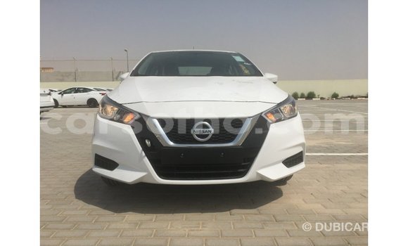Acheter Import Voiture Nissan Sunny Blanc à Import - Dubai, Maseru Acheter Import Voiture Nissan Sunny Blanc à Import - Dubai, Maseru