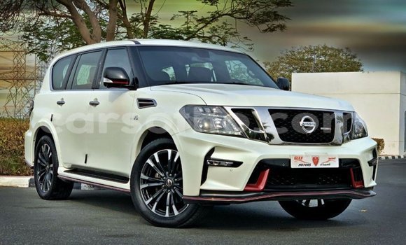 Sayi Imported Nissan Patrol White Mota in Import - Dubai a Maseru Sayi Imported Nissan Patrol White Mota in Import - Dubai a Maseru