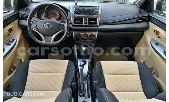 Sayi Imported Toyota Yaris White Mota in Import - Dubai a Maseru Sayi Imported Toyota Yaris White Mota in Import - Dubai a Maseru