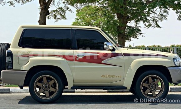 Sayi Imported Nissan Patrol Beige Mota in Import - Dubai a Maseru Sayi Imported Nissan Patrol Beige Mota in Import - Dubai a Maseru