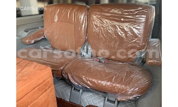 Sayi Imported Nissan Patrol Beige Mota in Import - Dubai a Maseru Sayi Imported Nissan Patrol Beige Mota in Import - Dubai a Maseru