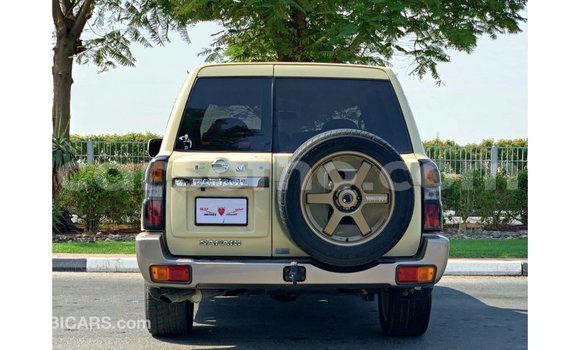 Sayi Imported Nissan Patrol Beige Mota in Import - Dubai a Maseru Sayi Imported Nissan Patrol Beige Mota in Import - Dubai a Maseru