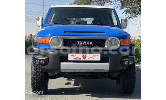 Sayi Imported Toyota FJ Cruiser Blue Mota in Import - Dubai a Maseru Sayi Imported Toyota FJ Cruiser Blue Mota in Import - Dubai a Maseru