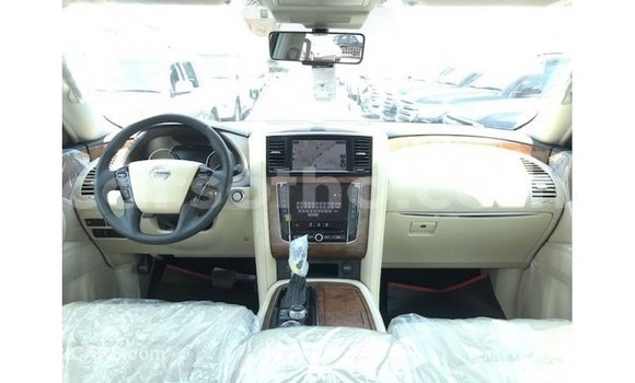 Sayi Imported Nissan Patrol White Mota in Import - Dubai a Maseru Sayi Imported Nissan Patrol White Mota in Import - Dubai a Maseru