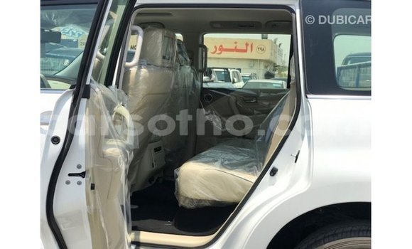 Sayi Imported Nissan Patrol White Mota in Import - Dubai a Maseru Sayi Imported Nissan Patrol White Mota in Import - Dubai a Maseru