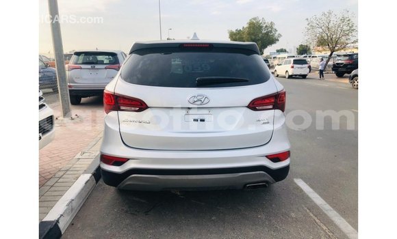 Sayi Imported Hyundai Santa Fe Other Mota in Import - Dubai a Maseru Sayi Imported Hyundai Santa Fe Other Mota in Import - Dubai a Maseru