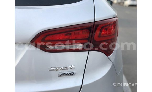 Sayi Imported Hyundai Santa Fe Other Mota in Import - Dubai a Maseru Sayi Imported Hyundai Santa Fe Other Mota in Import - Dubai a Maseru