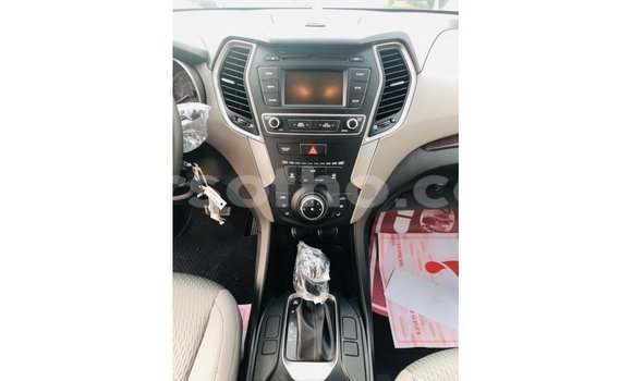 Sayi Imported Hyundai Santa Fe Other Mota in Import - Dubai a Maseru Sayi Imported Hyundai Santa Fe Other Mota in Import - Dubai a Maseru