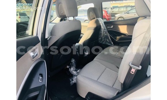 Sayi Imported Hyundai Santa Fe Other Mota in Import - Dubai a Maseru Sayi Imported Hyundai Santa Fe Other Mota in Import - Dubai a Maseru