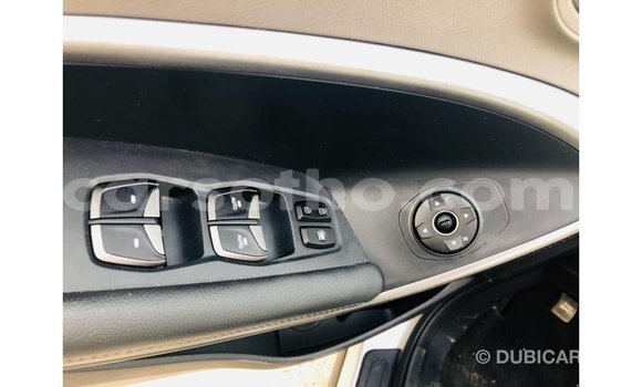 Sayi Imported Hyundai Santa Fe Other Mota in Import - Dubai a Maseru Sayi Imported Hyundai Santa Fe Other Mota in Import - Dubai a Maseru
