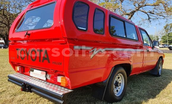 Acheter Occasion Voiture Toyota Hilux Rouge à Maseru, Maseru Acheter Occasion Voiture Toyota Hilux Rouge à Maseru, Maseru