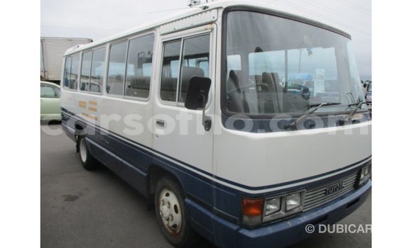 اشتري Imported Toyota Coaster White سيارة في Import - Dubai في Maseru اشتري Imported Toyota Coaster White سيارة في Import - Dubai في Maseru