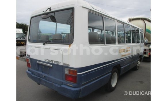 اشتري Imported Toyota Coaster White سيارة في Import - Dubai في Maseru اشتري Imported Toyota Coaster White سيارة في Import - Dubai في Maseru